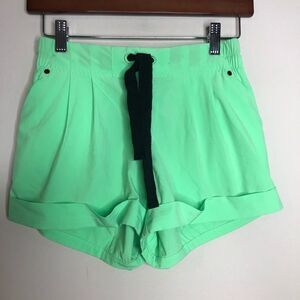 Lululemon Sz 4 Athletic Shorts